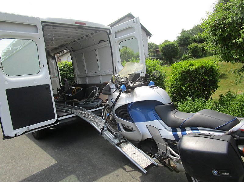 2018.05.29 Probefahrt, Bier, Grill, Freunde, Whisky und... Pflasterarbeiten (236).JPG